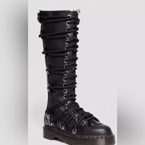 Dr. Martens Bex boot 1b60